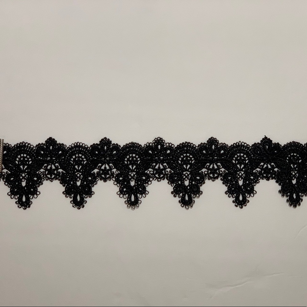 Black lace choker necklace
